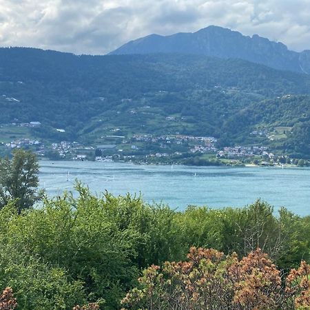 Tenna Lake Apartment Ischia White מראה חיצוני תמונה